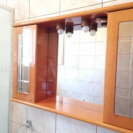 Irena 2, Free Parking, 10 Min From Sea Apartment *