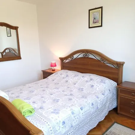 Irena 2, Free Parking, 10 Min From Sea *